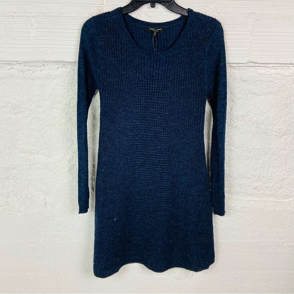 NWT Romeo & Juliet Couture Navy knit Long Sleeve mini sweater Dress size medium